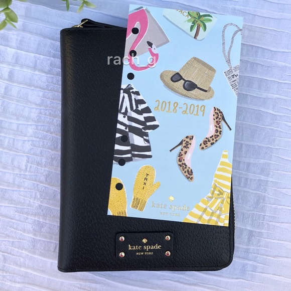 Kate Spade 2️⃣0️⃣1️⃣9️⃣ Planner - Picture 3 of 8